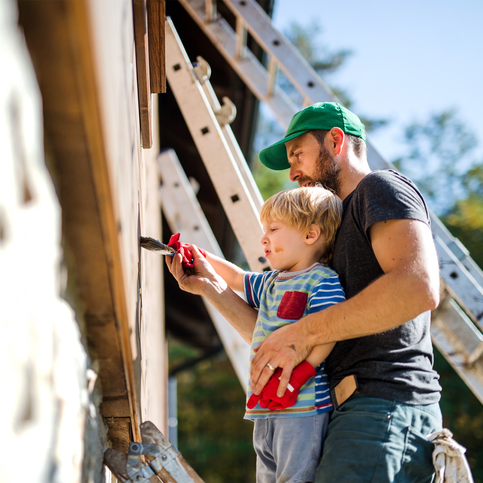 Saiba como escolher a tinta mais indicada para pintura de exterior