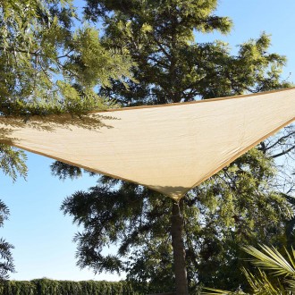 Toldo Vela PE Triang Bege 150G/M2 3,6 M X 3,6 M