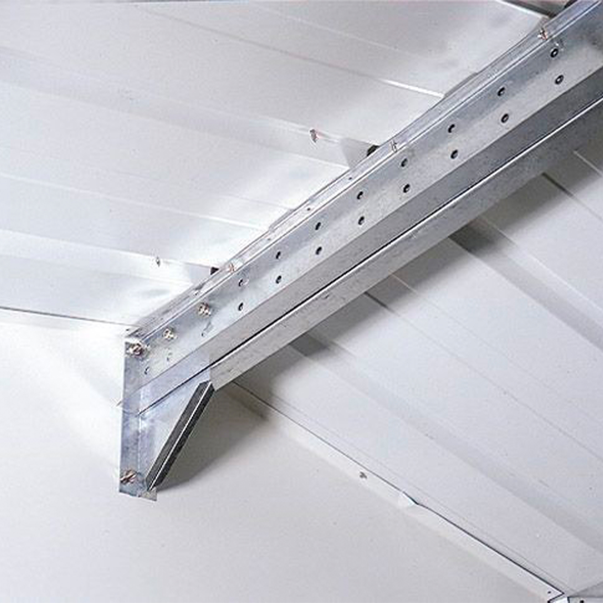 Abrigo Metal 7,7 M2 GARDIUN