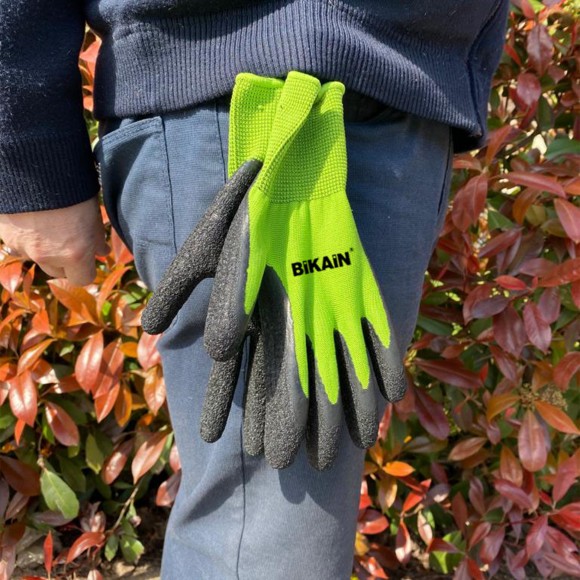 Luva De Jardim em Poliester e Latex Verde T8 Luva De Jardim em Poliester e Latex Verde T8