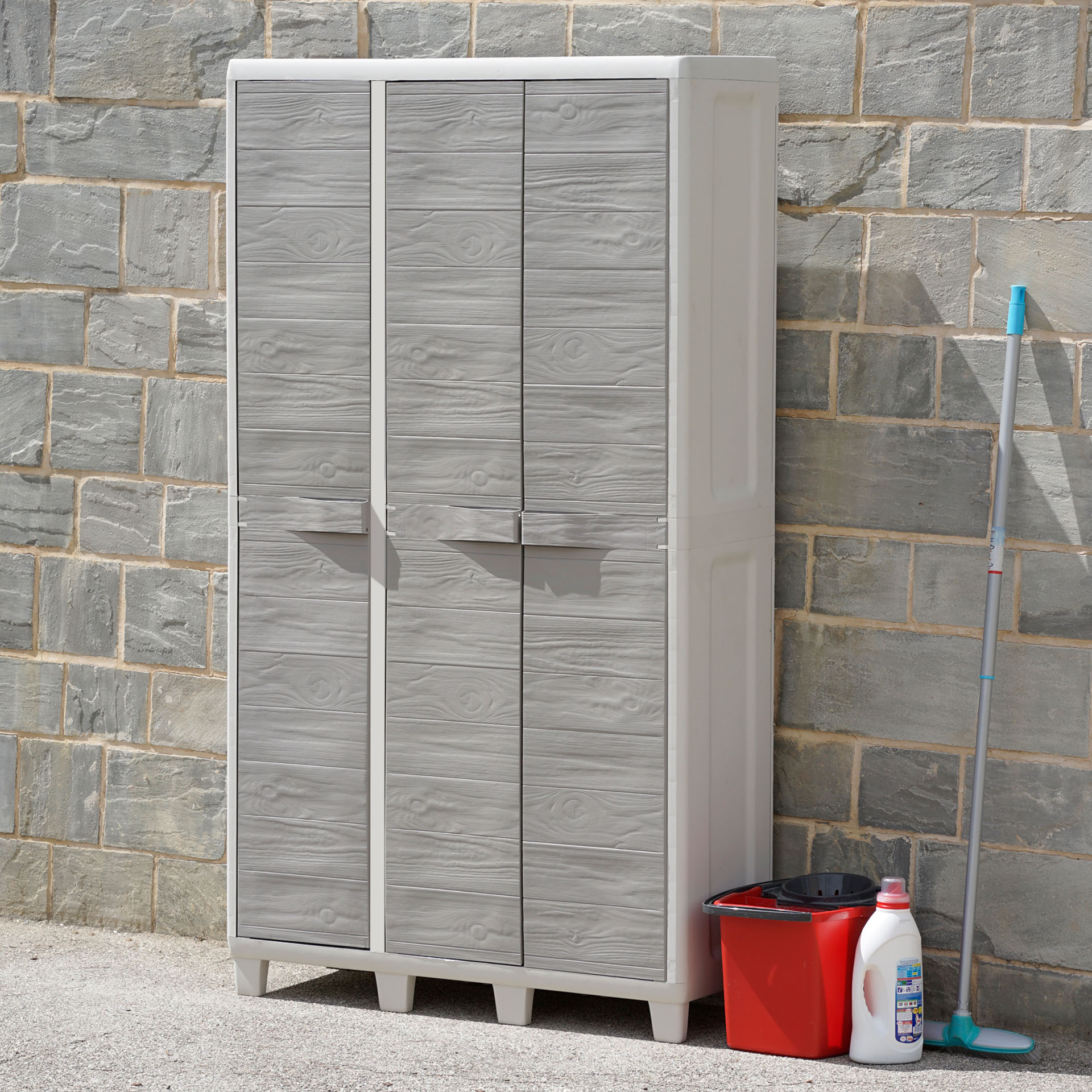 Armário Plástico Vassoureiro 3 Portas TOOMAX