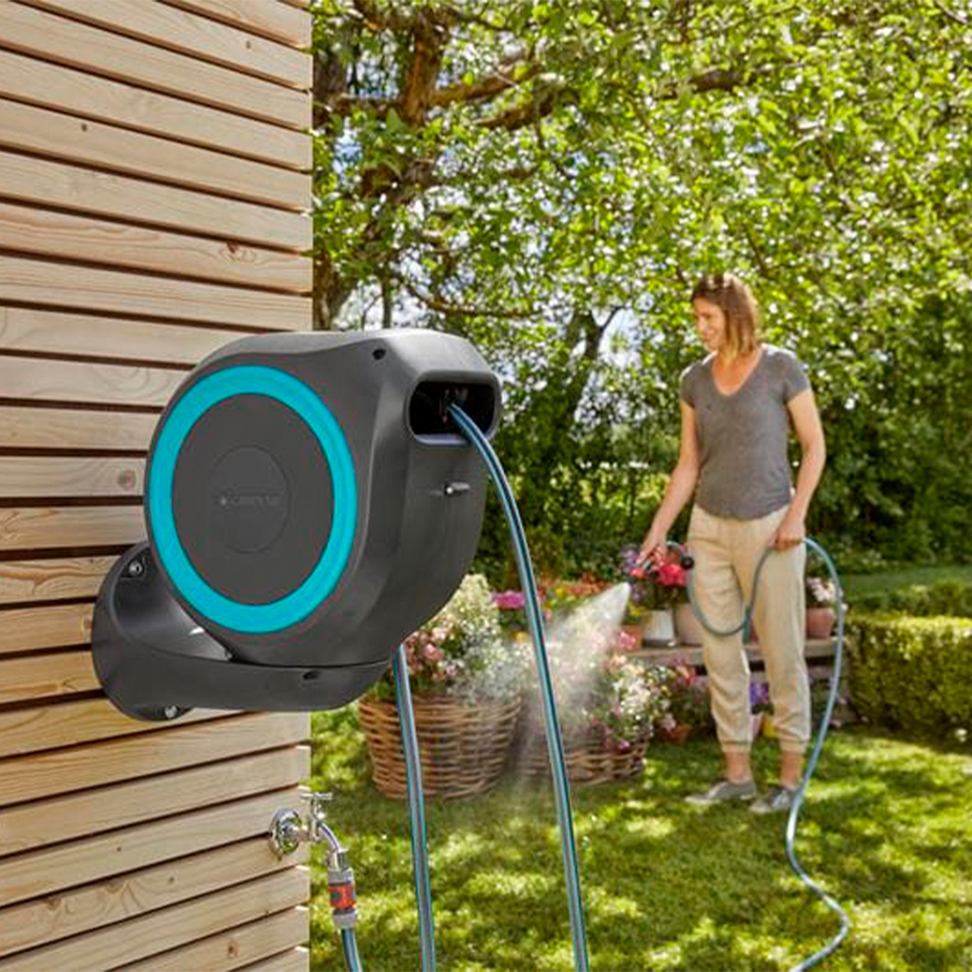 Porta Mangueira Automático Para 15 M GARDENA