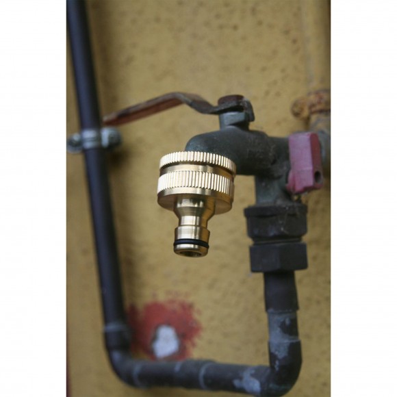 Liga��o Torneira Metal 3/4-1  F�mea