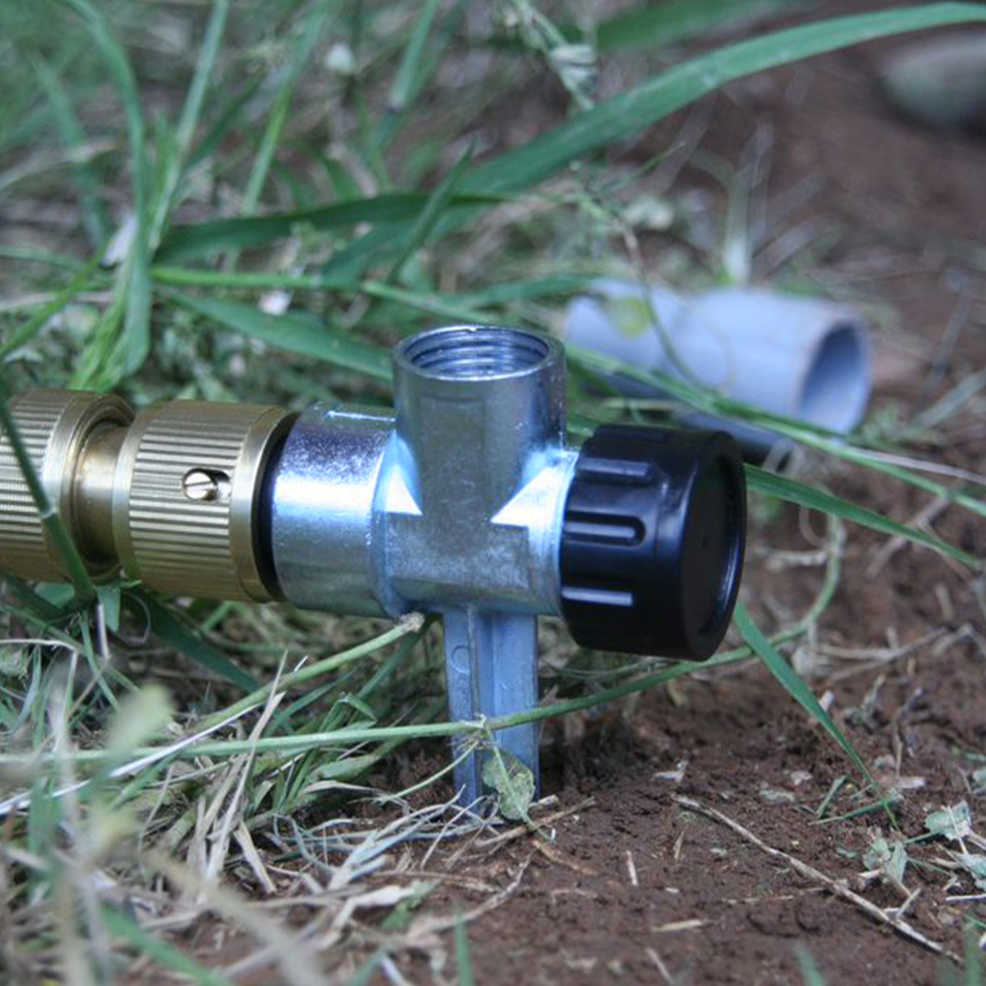 Suporte Aspersor Duas Vias Metal