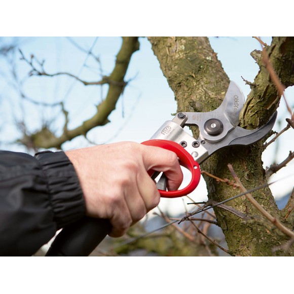 Tesoura Elétrica Kit F822 Bateria Dupla Capacidade Tesoura Elétrica Kit F822 Bateria Dupla Capacidade