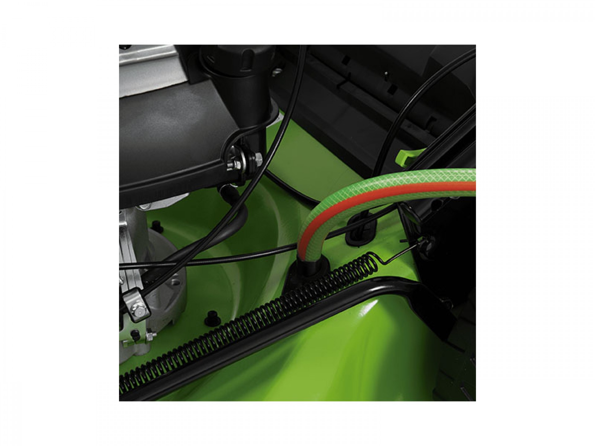 Corta Relva com Tração 6.5CV 196C 525 MM VITO