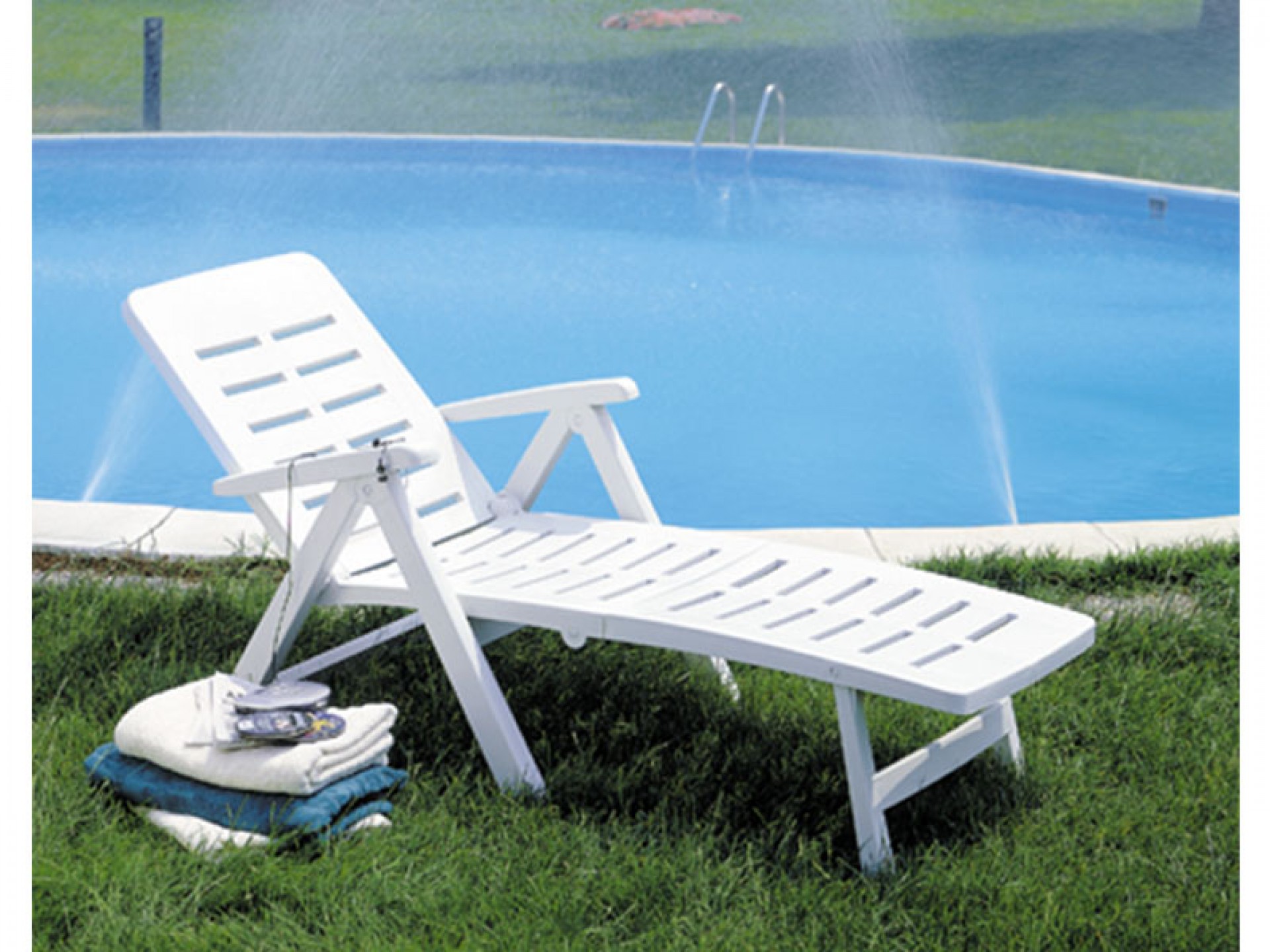 Espreguiçadeiratripart Branca PROGARDEN