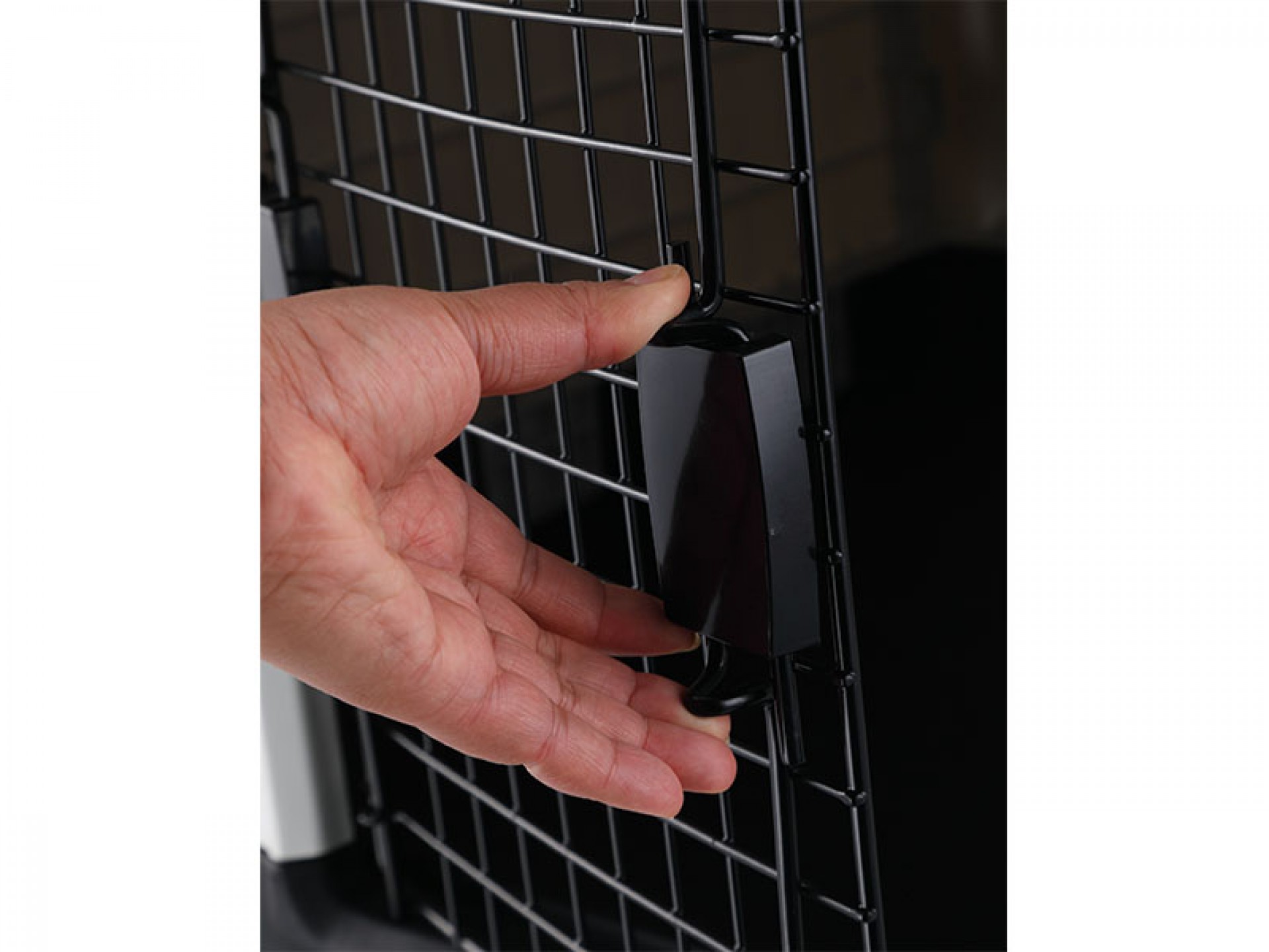 Casota Plástica Com Porta Vermelha 62X62X61 CM