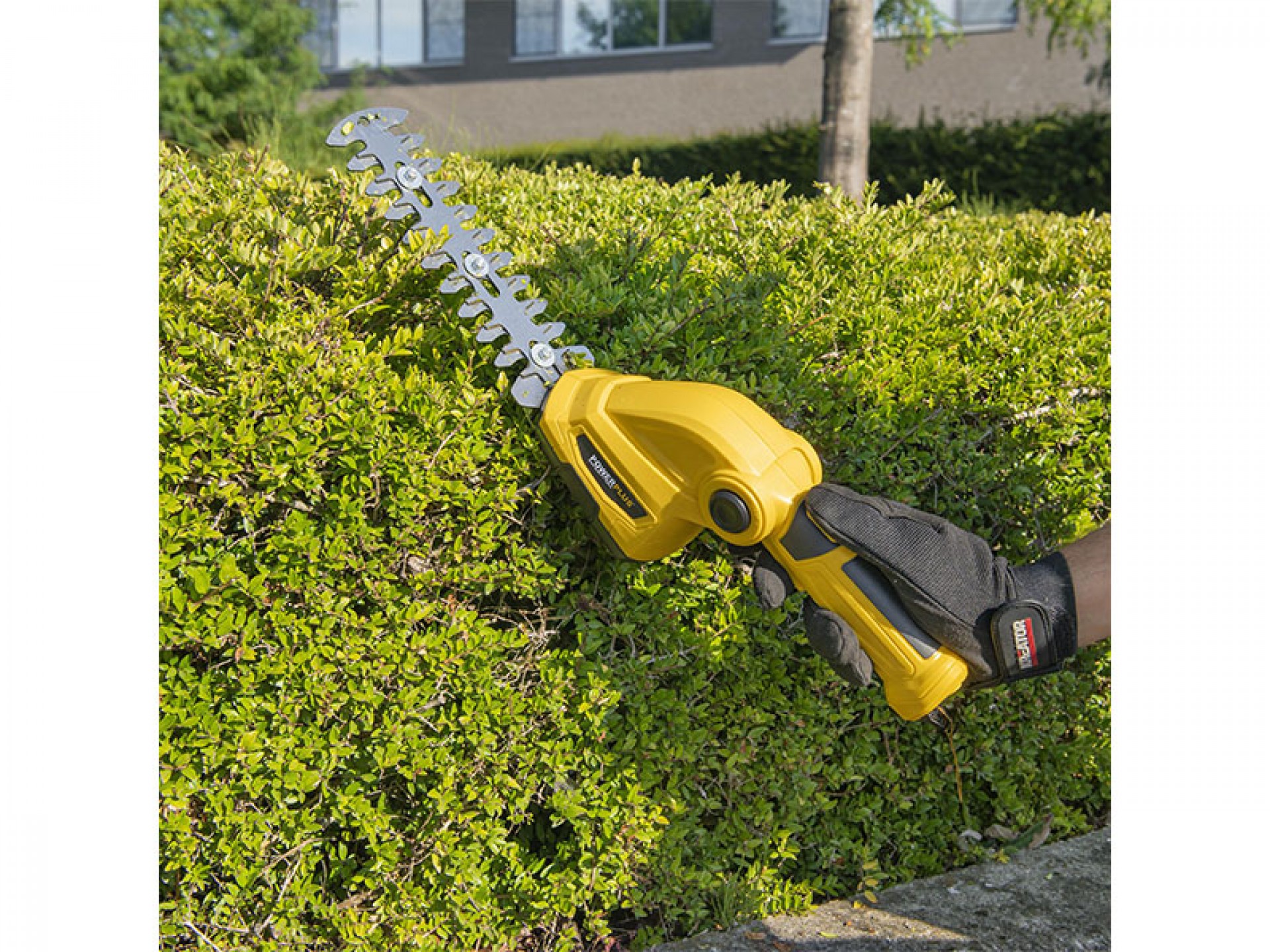 Aparador Corta Sebes S/Fio Bateria 7.2V POWERPLUS