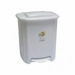 Mini Balde Lixo Quadrado Com Pedal WC 11 L FAPIL Mini Balde Lixo Quadrado Com Pedal WC 11 L FAPIL